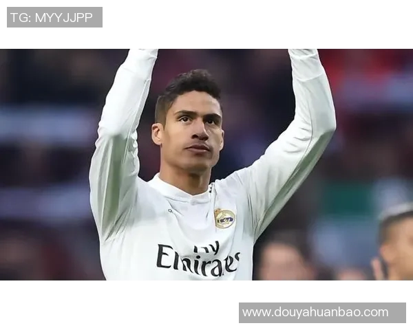 七月出生的足球巨星:盘点那些在夏季阳光下闪耀的传奇人物